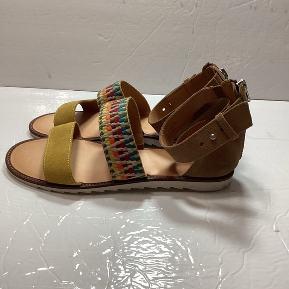 Frye and Co sandals - Picture 4 of 8